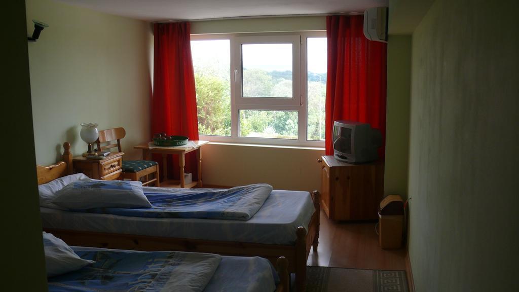 Villa Climate Guest House Warna Zewnętrze zdjęcie