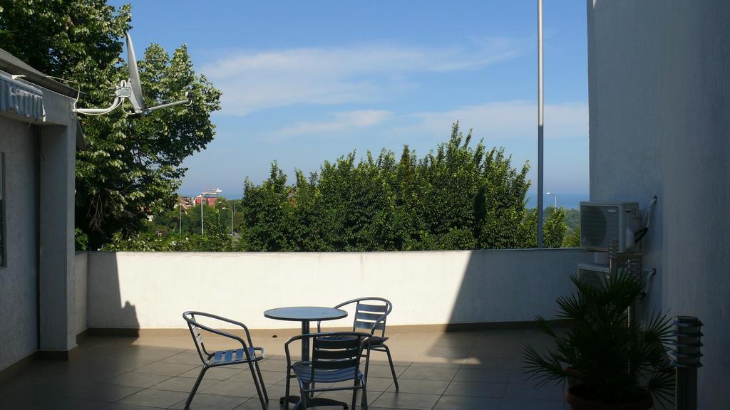 Villa Climate Guest House Warna Pokój zdjęcie