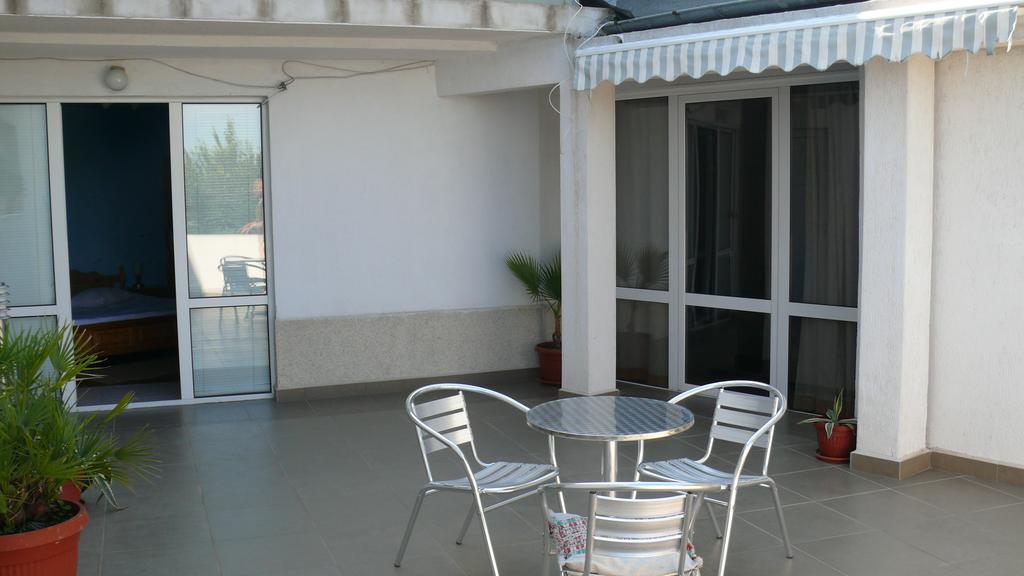 Villa Climate Guest House Warna Pokój zdjęcie